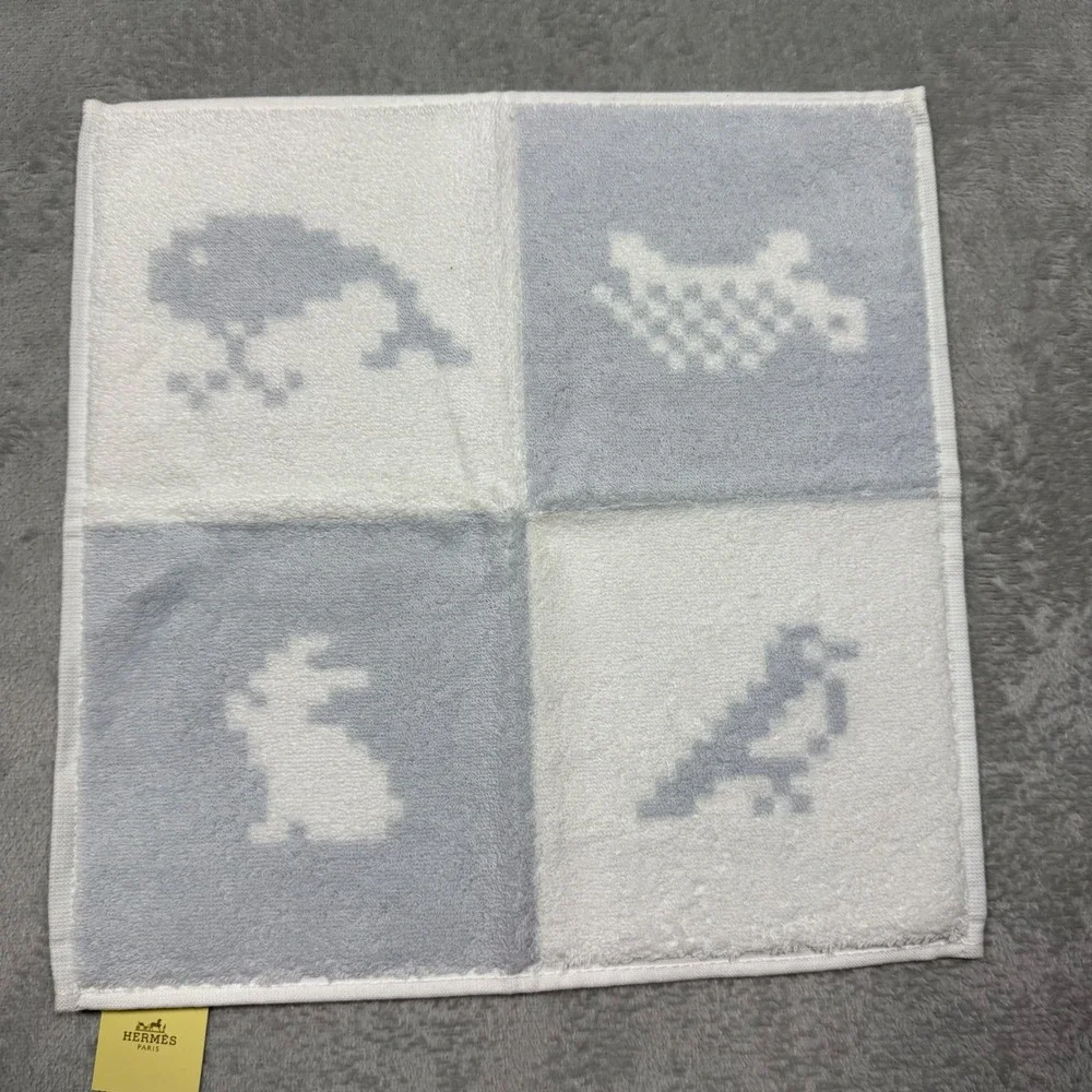 Hermes Carre Animaux Pixel Cotton Wash Cloth Luxury Nursery Towel OS NWT BOX